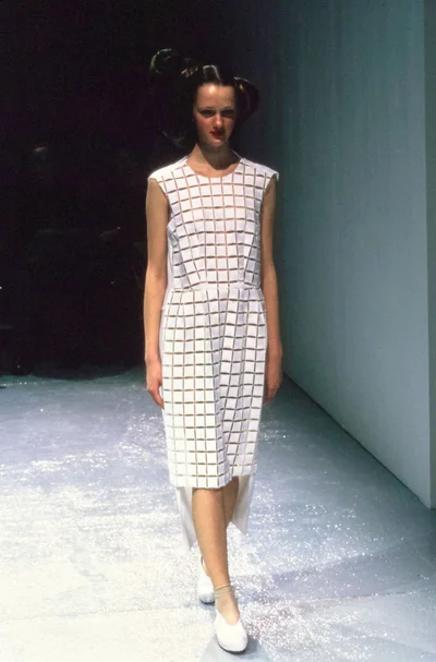 Look 15